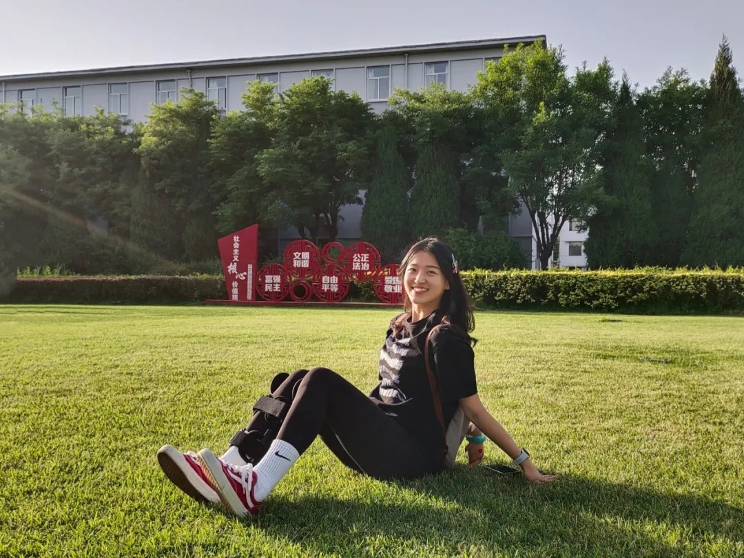 恭喜！女特种兵考上浙大研究生