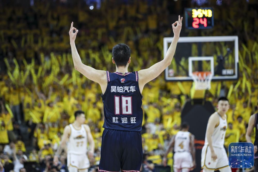 CBA半决赛第三回合：广东华南虎胜辽宁本钢