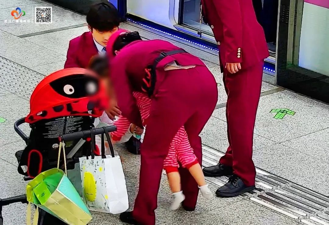 惊险2分钟！事发武汉地铁后湖大道站