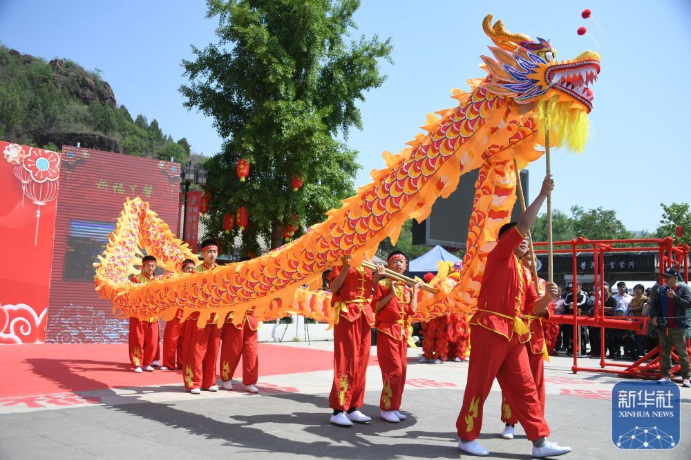 北京平谷：第三十五届丫髻山庙会开幕