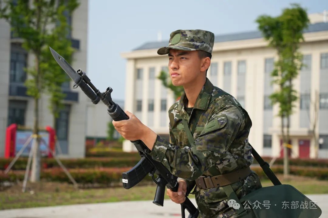 听,来自春季入伍新战友的“满月”心里话 听,来自春季入伍新战友的“满月”心里话