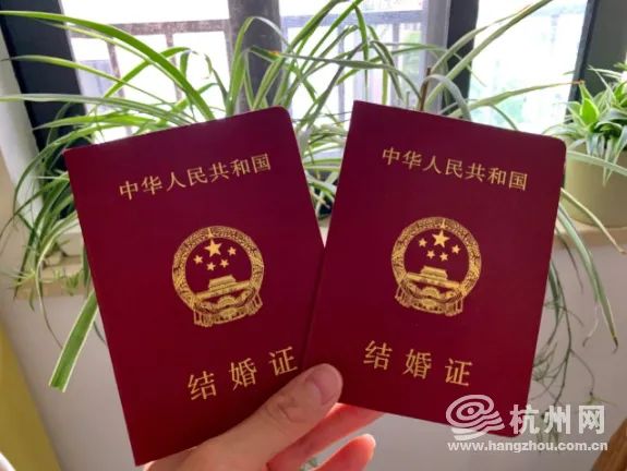 突然爆满！杭州姑娘懵了：提前半个月都约不到！