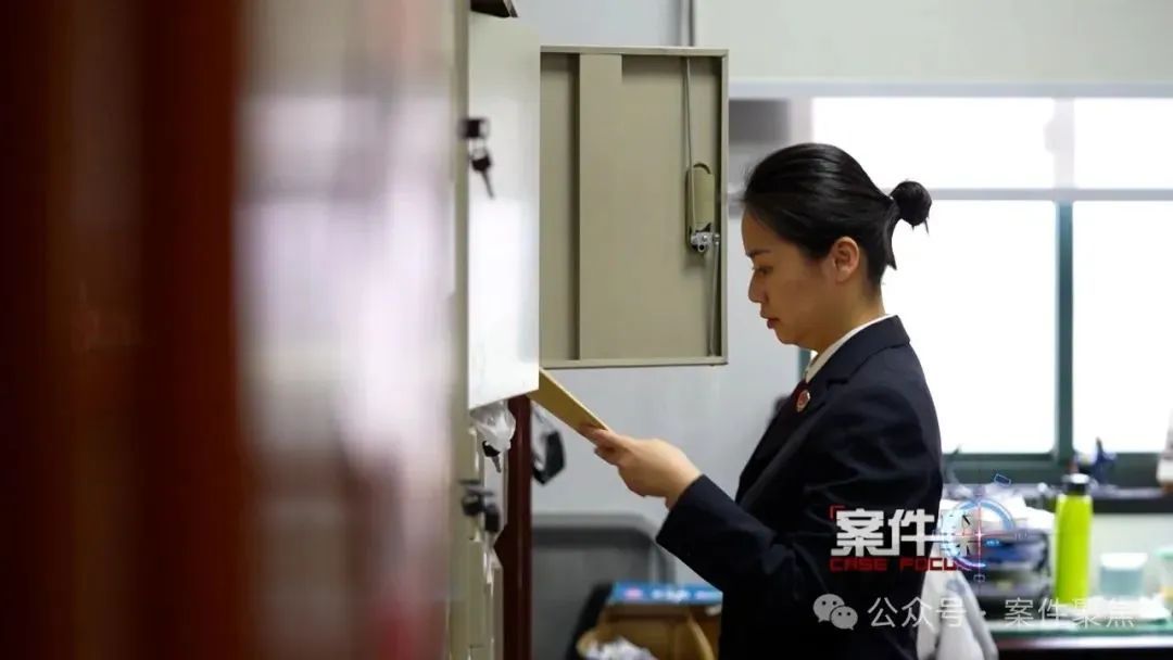 大佬给男主播打赏6000多万，主播再把钱还回去？上海检察机关发现猫腻