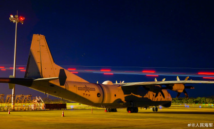 震撼！海军反潜机跨昼夜训练高清大片