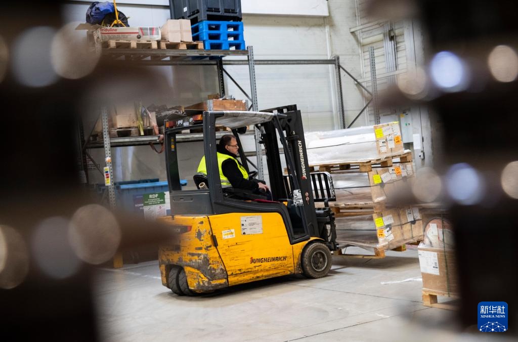 探访中欧商贸物流合作园区 探访中欧商贸物流合作园区