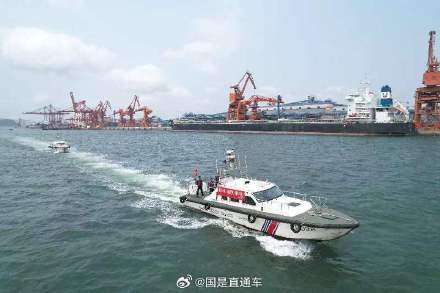 南海各级海警机构启动伏季休渔专项执法行动 南海各级海警机构启动伏季休渔专项执法行动