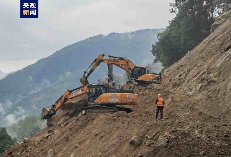 中断6天！云南省独龙江公路临时便道抢通