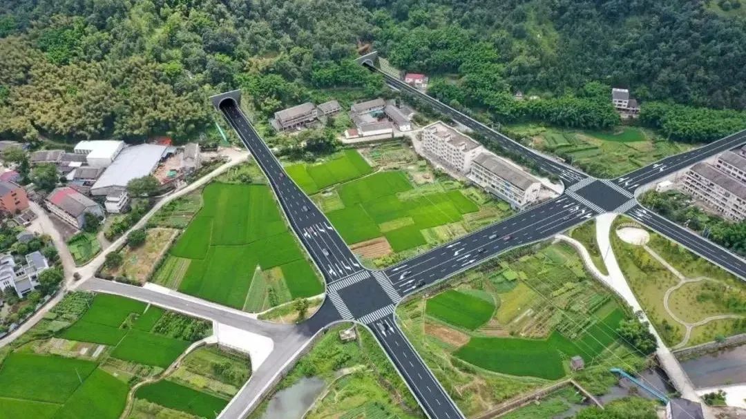 这条新建高铁正式定名!浙江一批交通工程迎来新进展 这条新建高铁正式定名!浙江一批交通工程迎来新进展