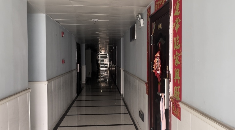 同一栋楼不同楼层电费物业费有差别?得知原因后业主怒了 同一栋楼不同楼层电费物业费有差别?得知原因后业主怒了