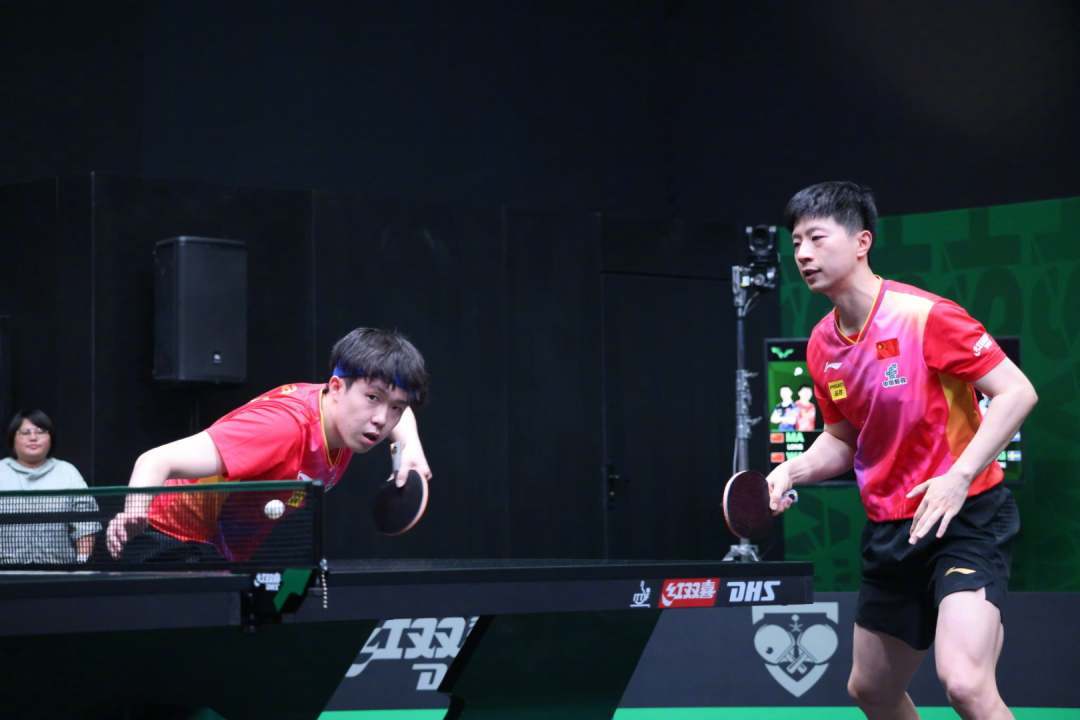 太棒了！马龙王楚钦挺进大满贯男双决赛