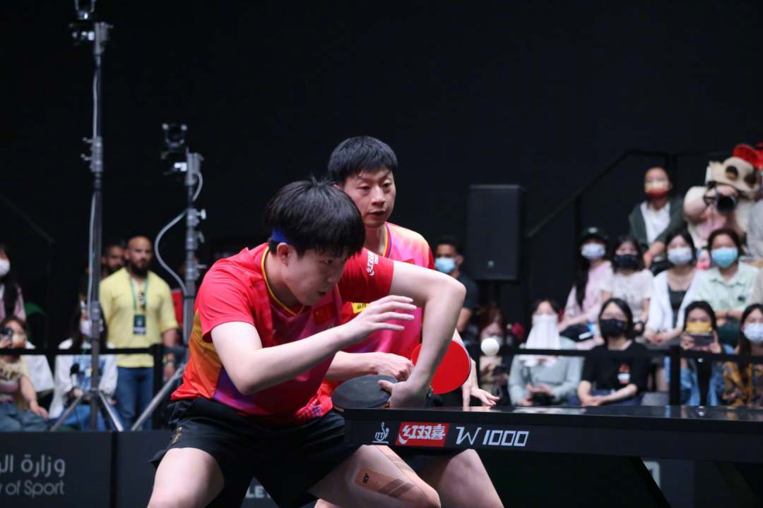 太棒了！马龙王楚钦挺进大满贯男双决赛