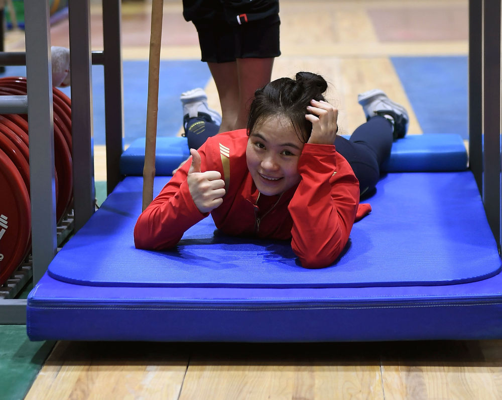 巴黎奥运预备式|国家举重队举行媒体公开课