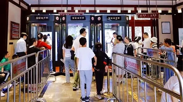 滕王阁景区背《序》免票的背后