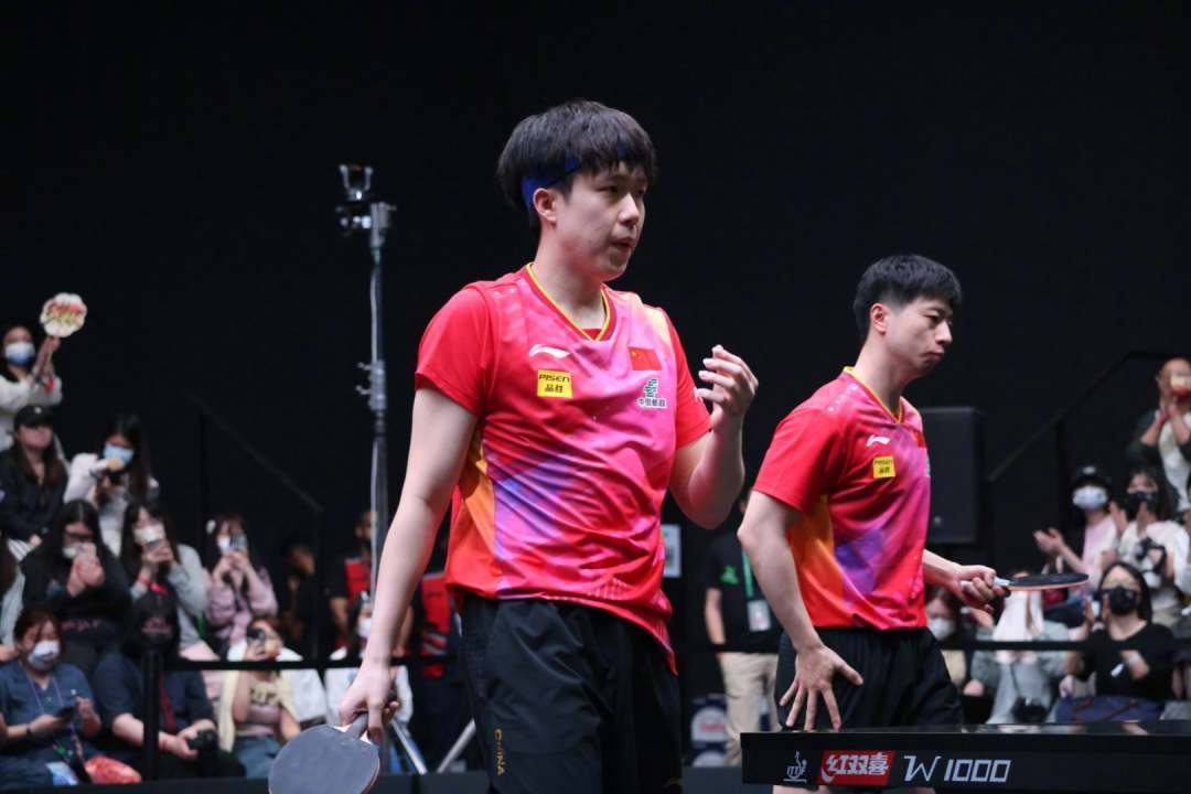 太棒了！马龙王楚钦挺进大满贯男双决赛