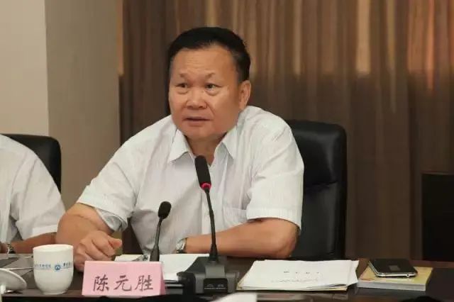 退休院长接连被查,医药反腐高压不减 退休院长接连被查,医药反腐高压不减