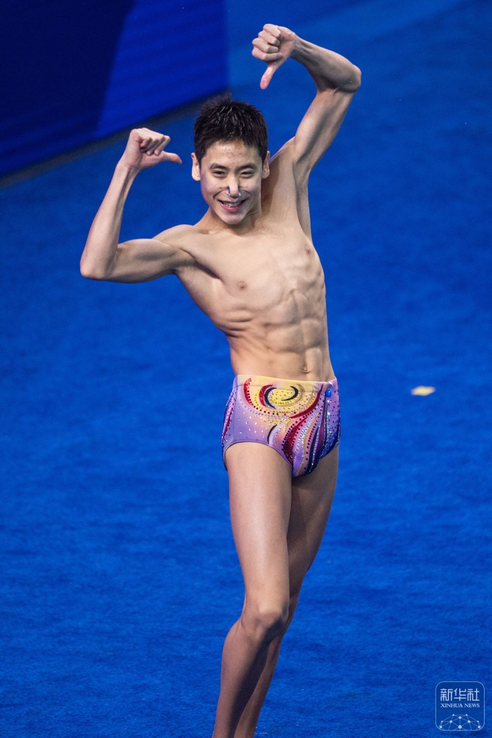 花样游泳丨全国冠军赛：郭牧也夺得男子单人自由自选冠军