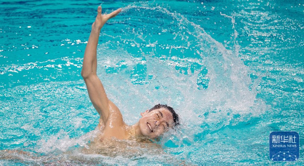 花样游泳丨全国冠军赛：郭牧也夺得男子单人自由自选冠军