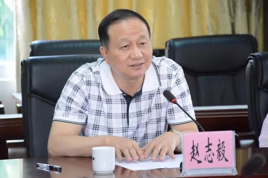 退休院长接连被查,医药反腐高压不减 退休院长接连被查,医药反腐高压不减