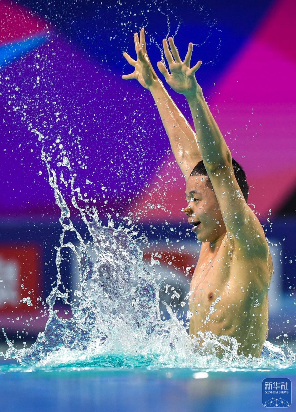 花样游泳丨全国冠军赛：郭牧也夺得男子单人自由自选冠军