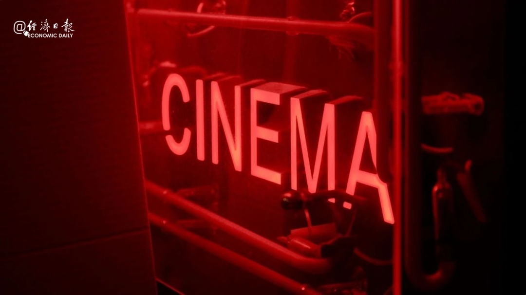 国产电影有了压倒性优势,说明了什么? 国产电影有了压倒性优势,说明了什么?