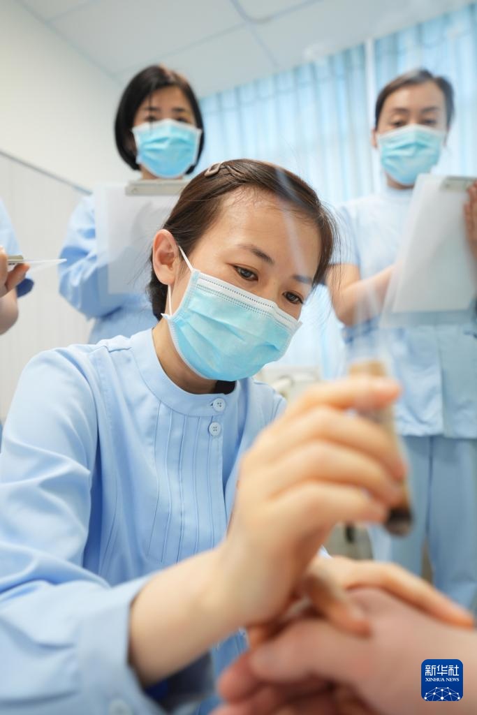 迎接国际护士节 迎接国际护士节