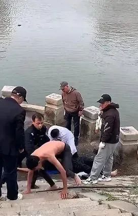 李振波，你纵身一跃的样子真帅！