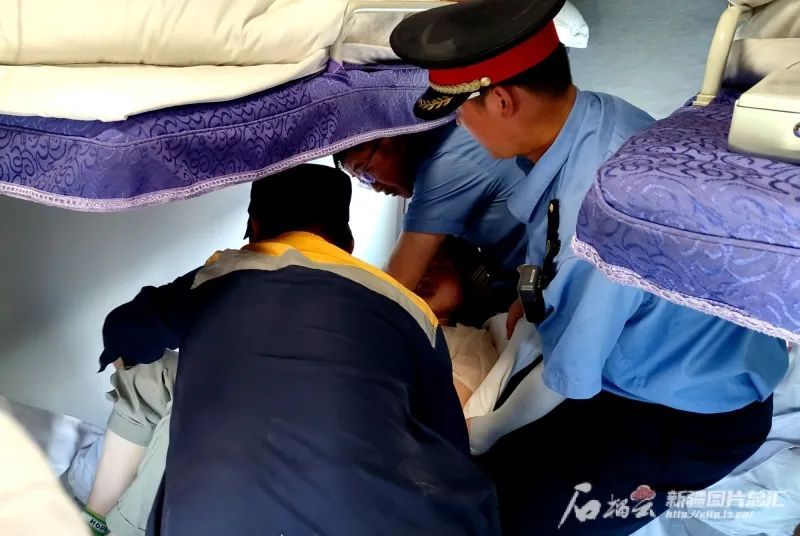 为临产孕妇提速！这趟列车上演生命接力