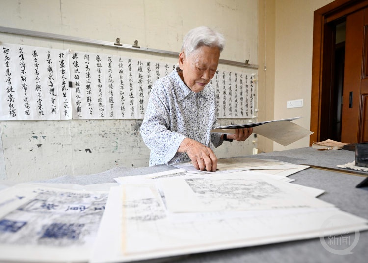 如果没有妈妈，可能没有我这幅百米三峡长卷……