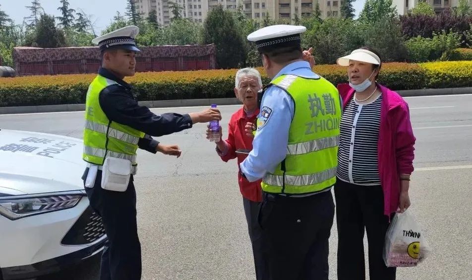 “丢了？？？”请照顾好爱你的“老小孩”......