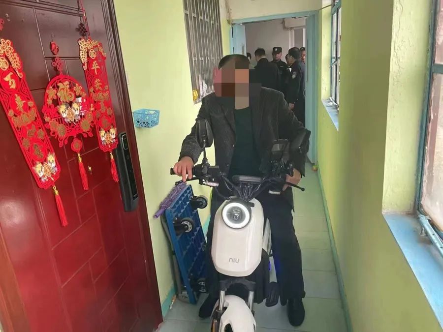 可怕！上海两小区突发火灾，又是这个原因，居民：火势一下猛起来
