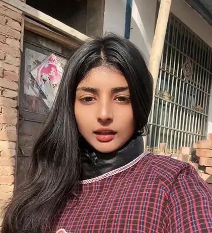 河南夫妇捡回的巴基斯坦女婴长大了,想努力报答养父母 河南夫妇捡回的巴基斯坦女婴长大了,想努力报答养父母