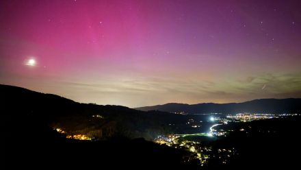法媒:20多年来最强太阳风暴来袭 法媒:20多年来最强太阳风暴来袭