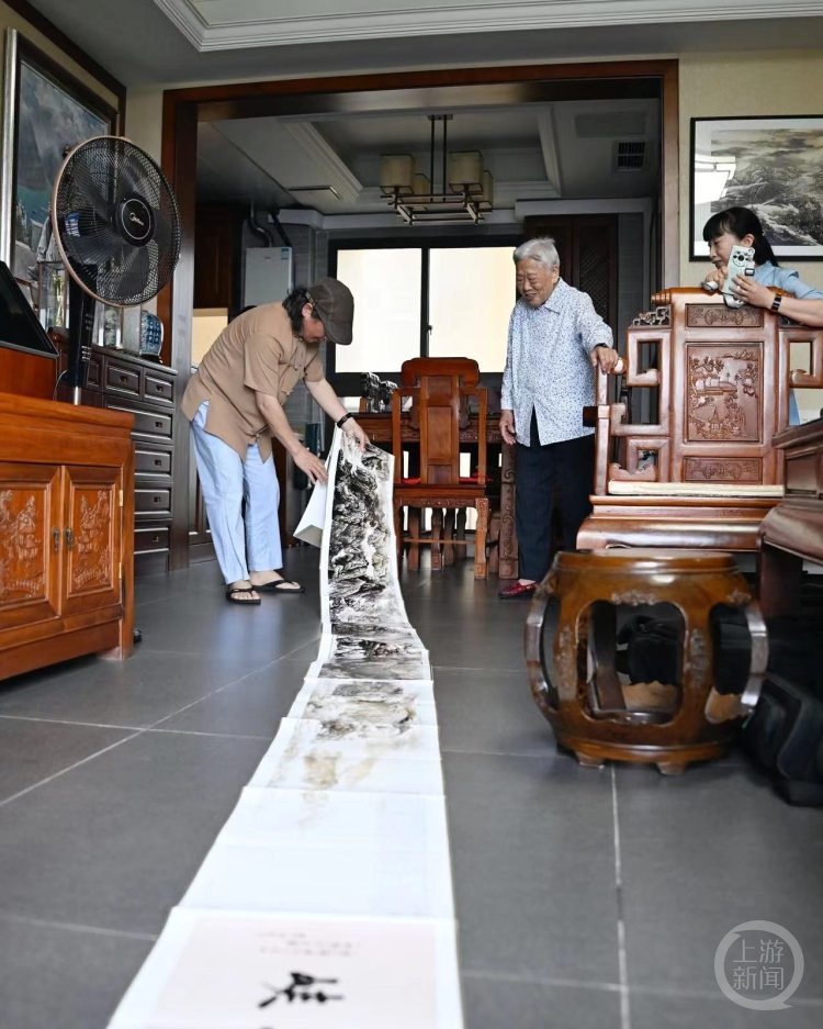 如果没有妈妈，可能没有我这幅百米三峡长卷……