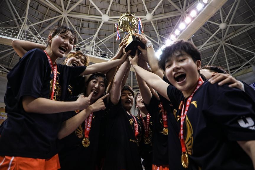 清华大学获得CUBAL东北赛区双冠王 清华大学获得CUBAL东北赛区双冠王