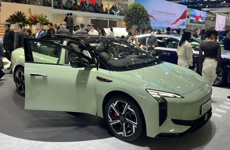 最新报告！这种车型更保值