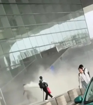 一火车站突发!刚刚,警方通报 一火车站突发!刚刚,警方通报