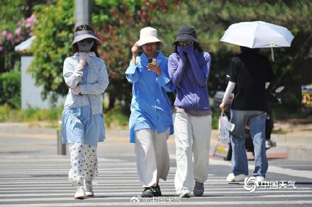 30.1℃！北京迎今年来首个30℃  午后阵风可达6级左右