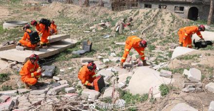 看现场！应急救援演练正在进行中