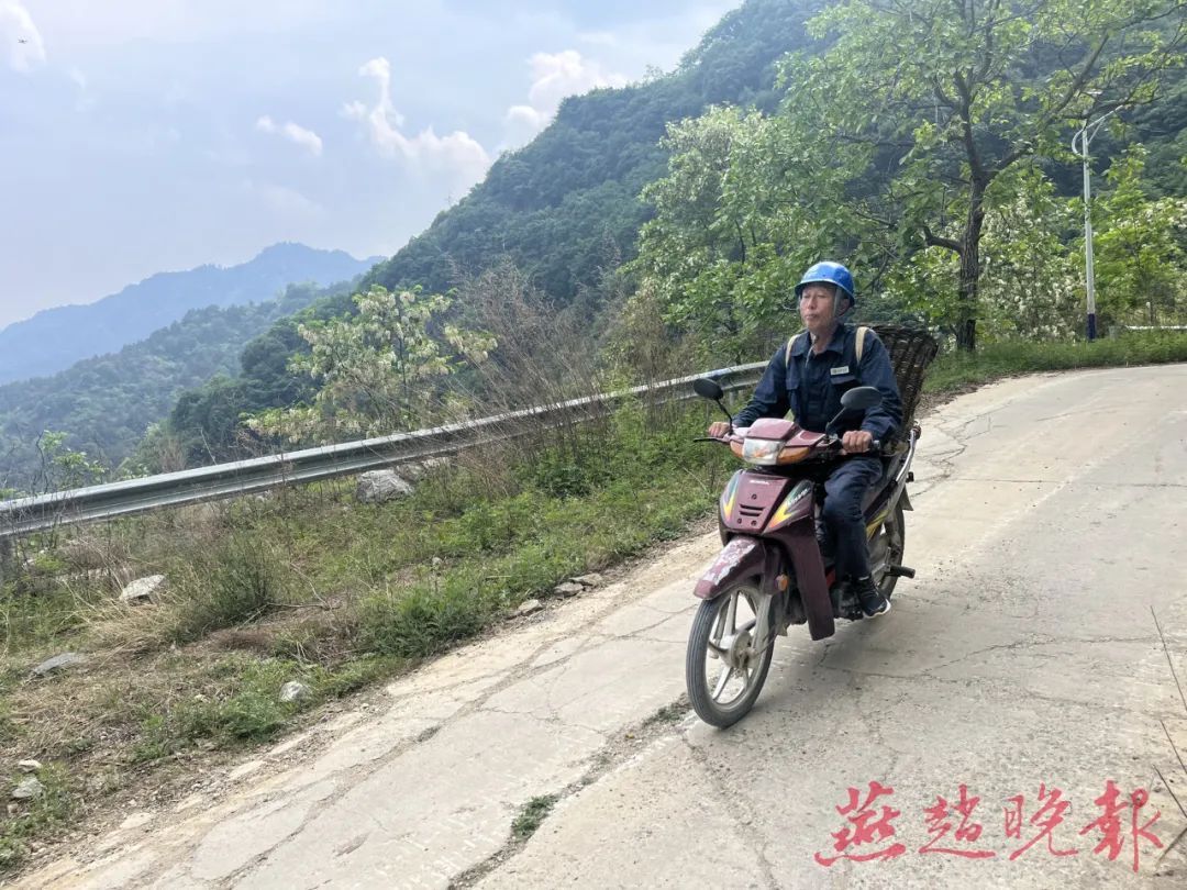 摩托+背篓，太行山上免费“跑腿”35年