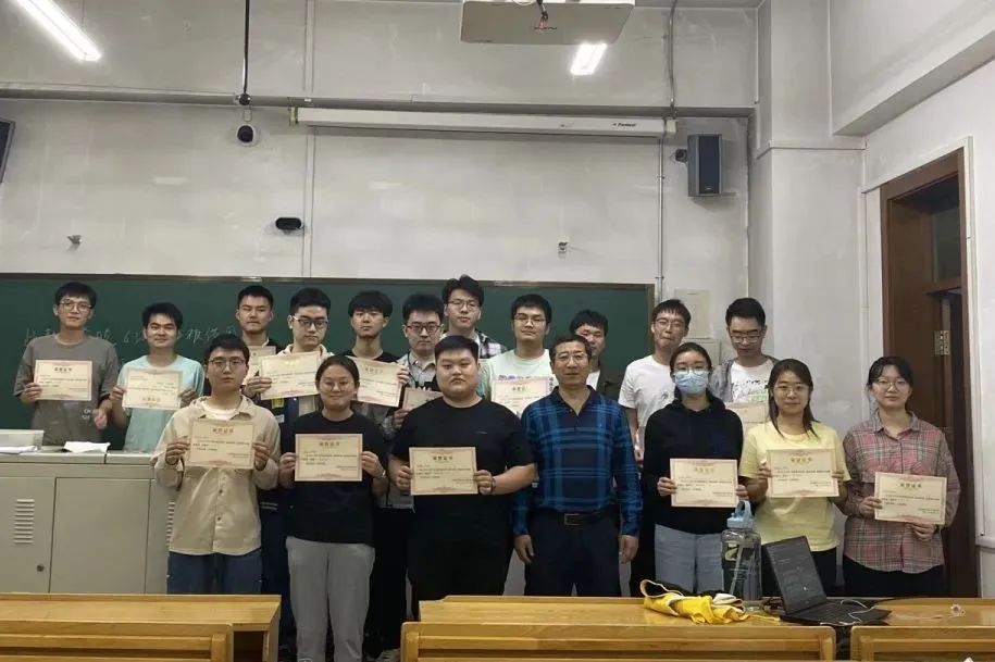 “不扫兴”的班级,拿下三个100%!他们有独家秘笈…… “不扫兴”的班级,拿下三个100%!他们有独家秘笈……