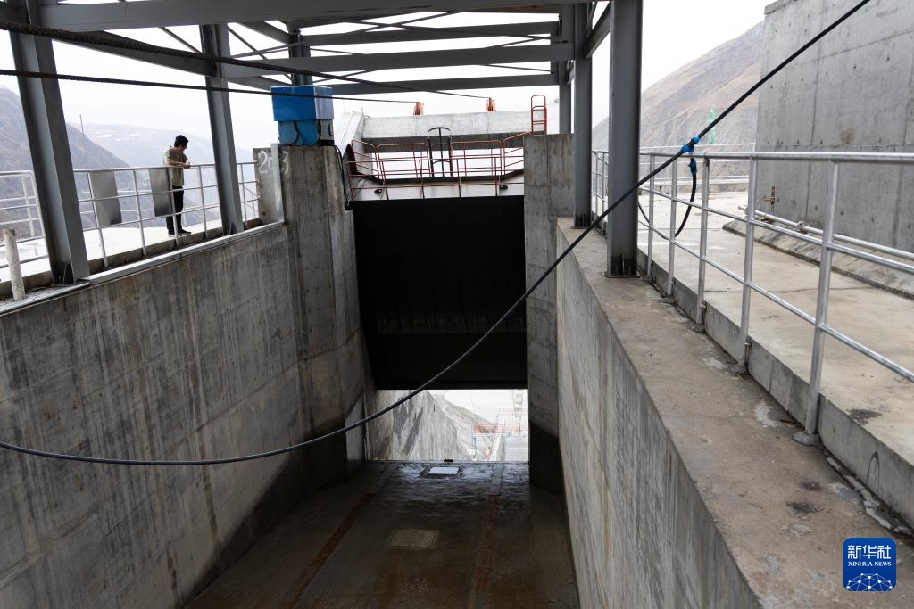 走进“泥石流天然博物馆” 走进“泥石流天然博物馆”