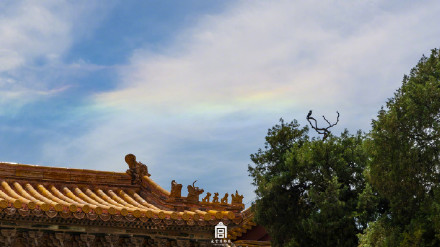 太美了！北京白天七彩祥云傍晚火烧云