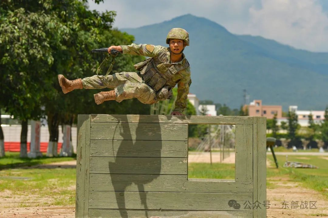 二次入伍,他蝉联这个项目冠军 二次入伍,他蝉联这个项目冠军