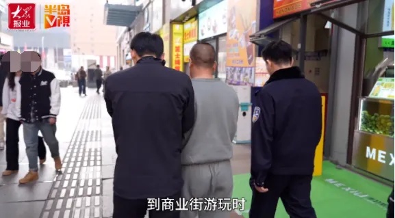 一句“你瞅啥”,1人死亡2人受伤!16年后,三名嫌疑人全部到案! 一句“你瞅啥”,1人死亡2人受伤!16年后,三名嫌疑人全部到案!