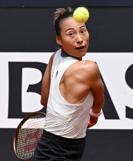 WTA1000罗马站:郑钦文晋级八强 WTA1000罗马站:郑钦文晋级八强