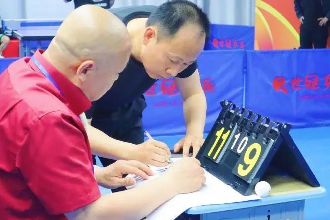 爱“乒”才会赢——2024年大兴区首届职工文体嘉年华职工乒乓球比赛挥拍开赛 爱“乒”才会赢——2024年大兴区首届职工文体嘉年华职工乒乓球比赛挥拍开赛