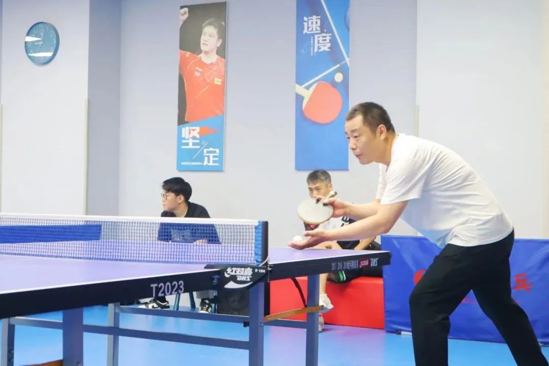 爱“乒”才会赢——2024年大兴区首届职工文体嘉年华职工乒乓球比赛挥拍开赛 爱“乒”才会赢——2024年大兴区首届职工文体嘉年华职工乒乓球比赛挥拍开赛