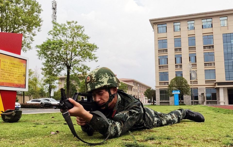 从“战士”到“硕士”,退伍大学生考研成功 从“战士”到“硕士”,退伍大学生考研成功