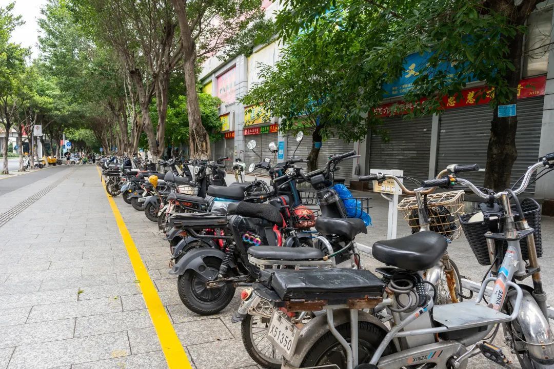 广州一村最新通告:电单车提前移出村外的,奖励免费充电! 广州一村最新通告:电单车提前移出村外的,奖励免费充电!