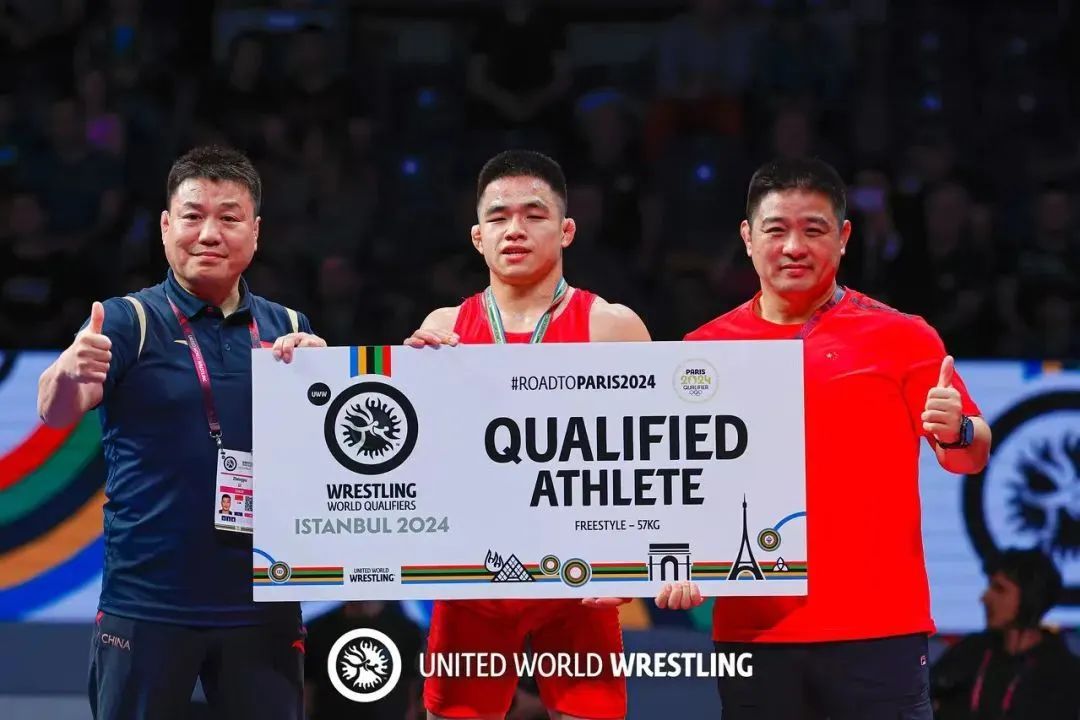 “跤”出宝贵成绩单！广西摔跤运动员邹万豪成功剑指巴黎